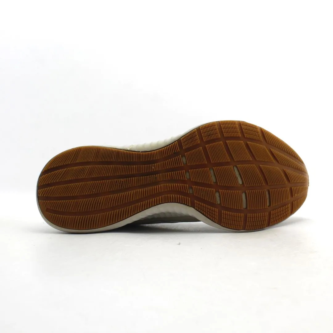 ADIDAS  EDGEBOUNCE