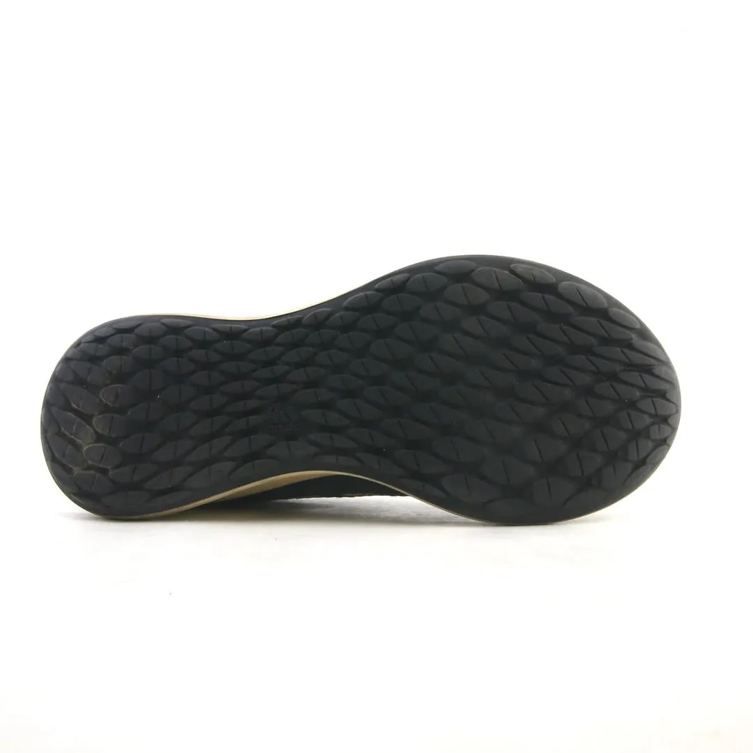 ADIDAS SENSEBOUNCE  STREET