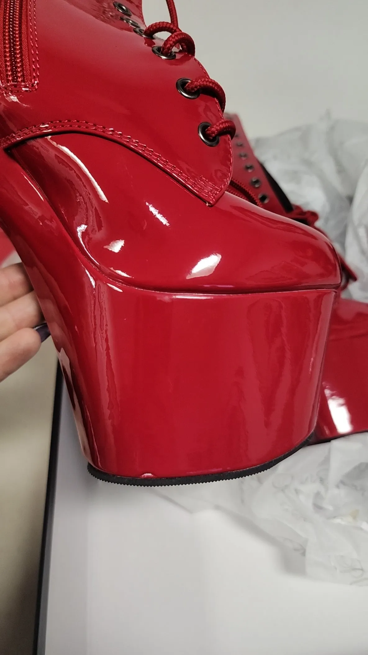 ADORE-1040TT [Red/Black Patent] | PLATFORM BOOTS [IN STOCK] [FAULTY]**