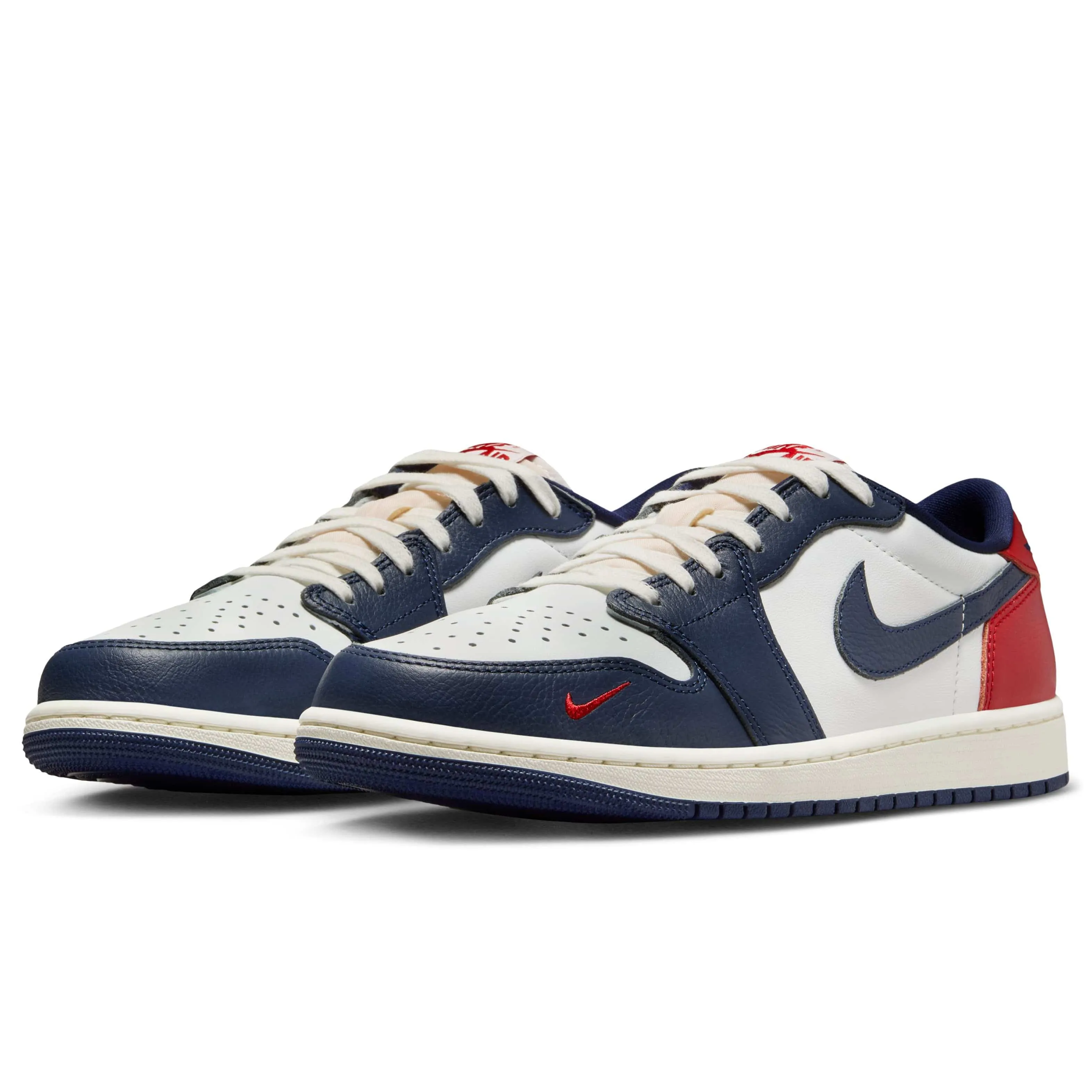 AIR JORDAN 1 RETRO LOW OG