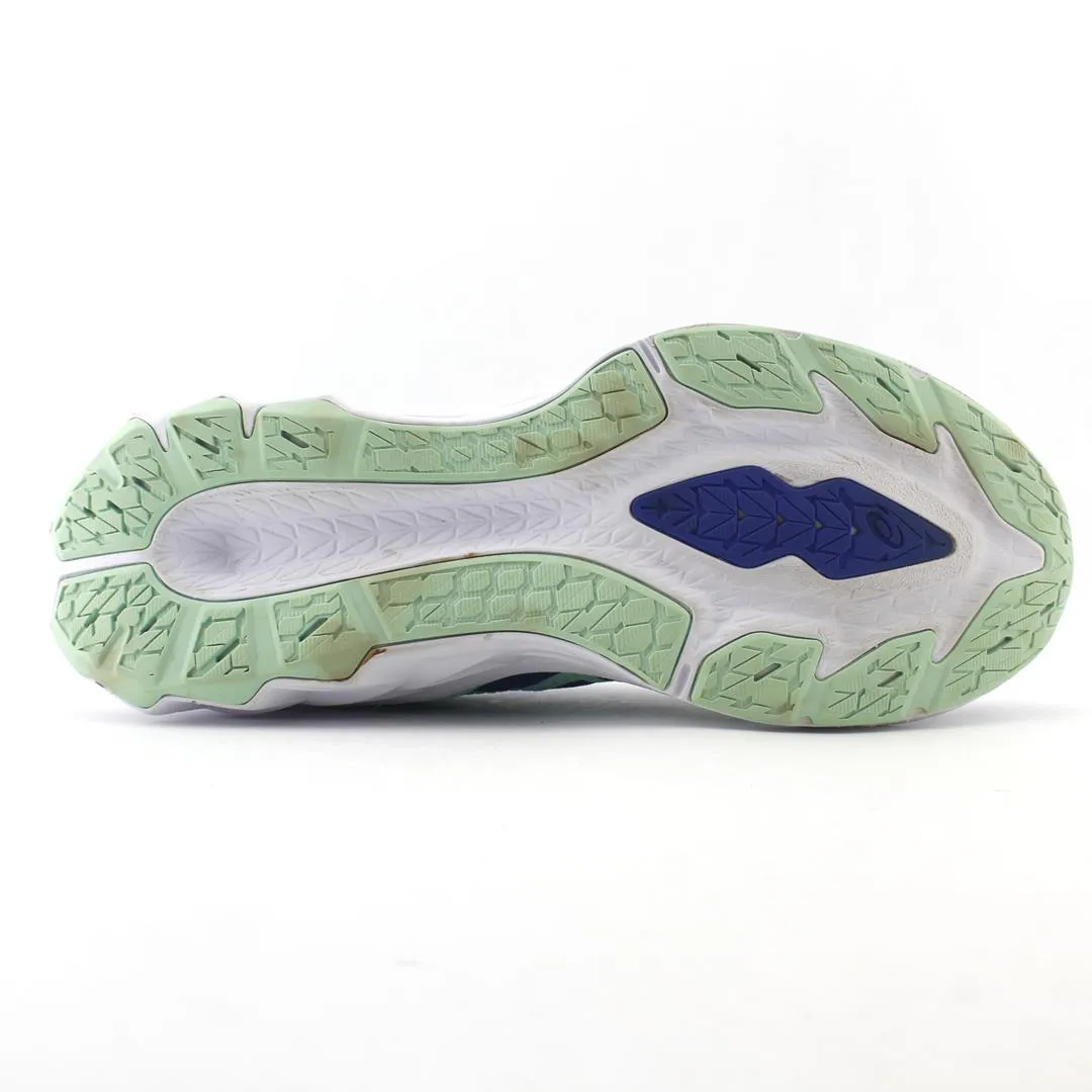 ASICS NOVA BLAST 2