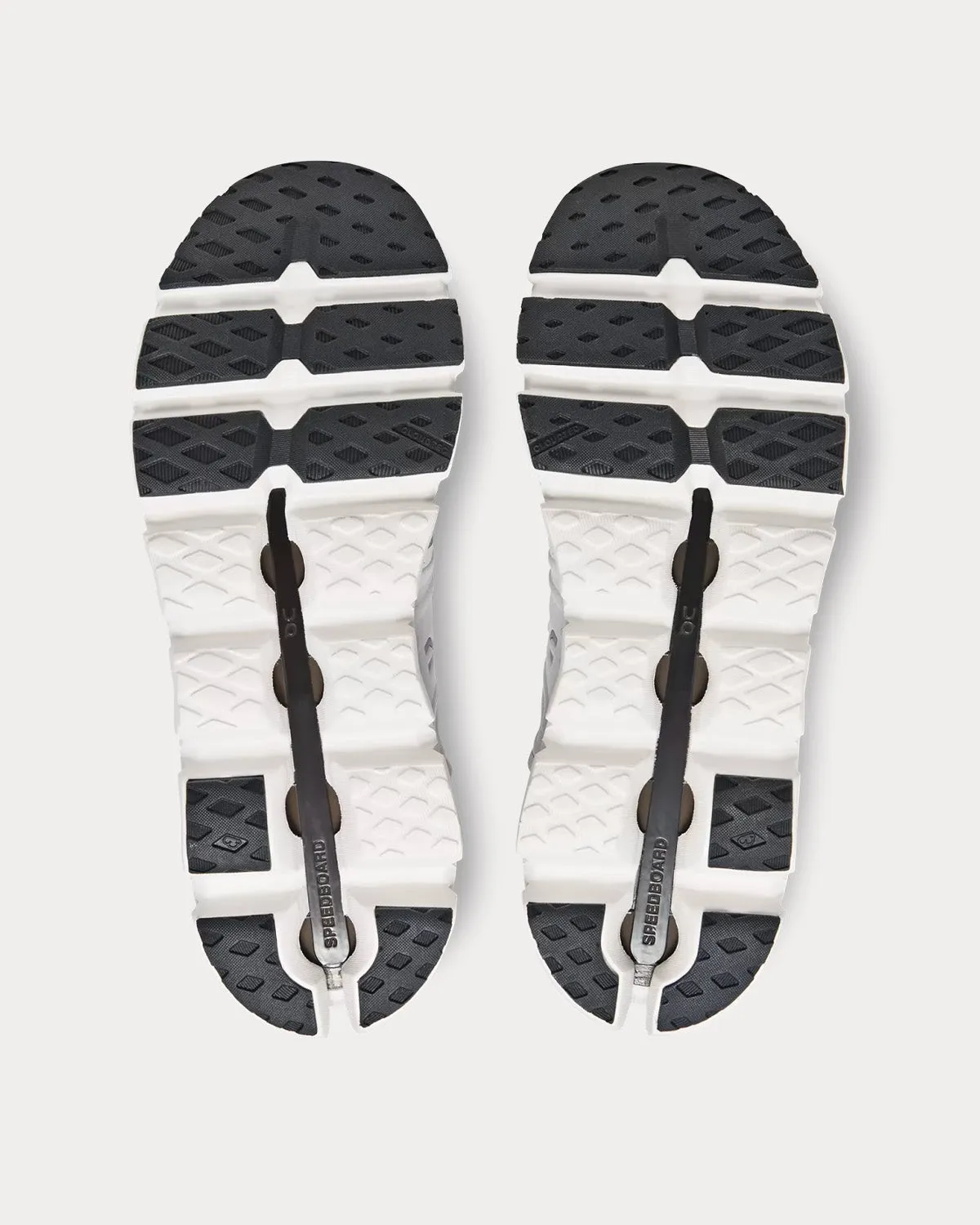 Cloudswift 3 Ivory / Flame Running Shoes
