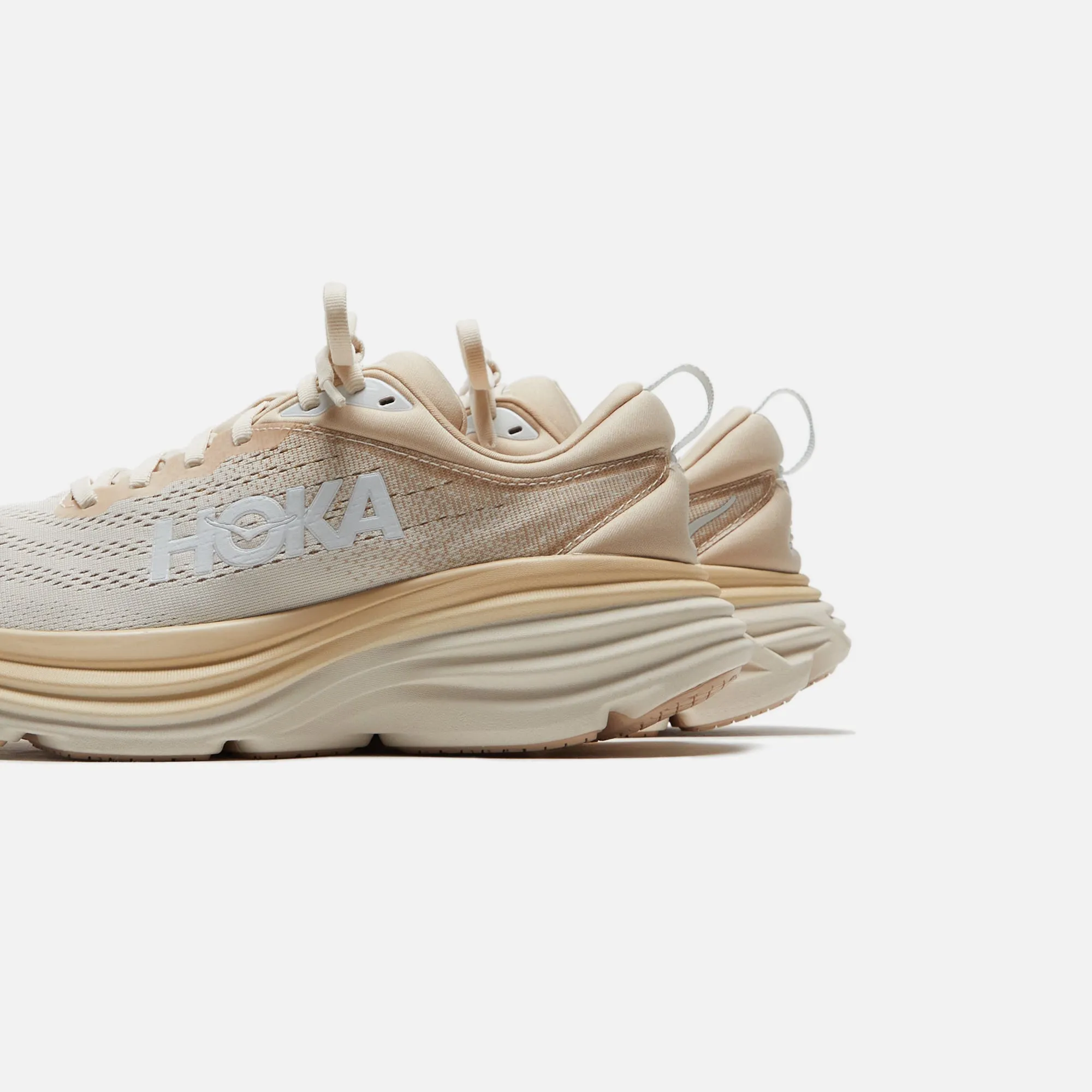 HOKA RA#RAHU-60935 (122223 YS) HOKA WMNS Bondi 8 - Shifting Sand / Eggnog