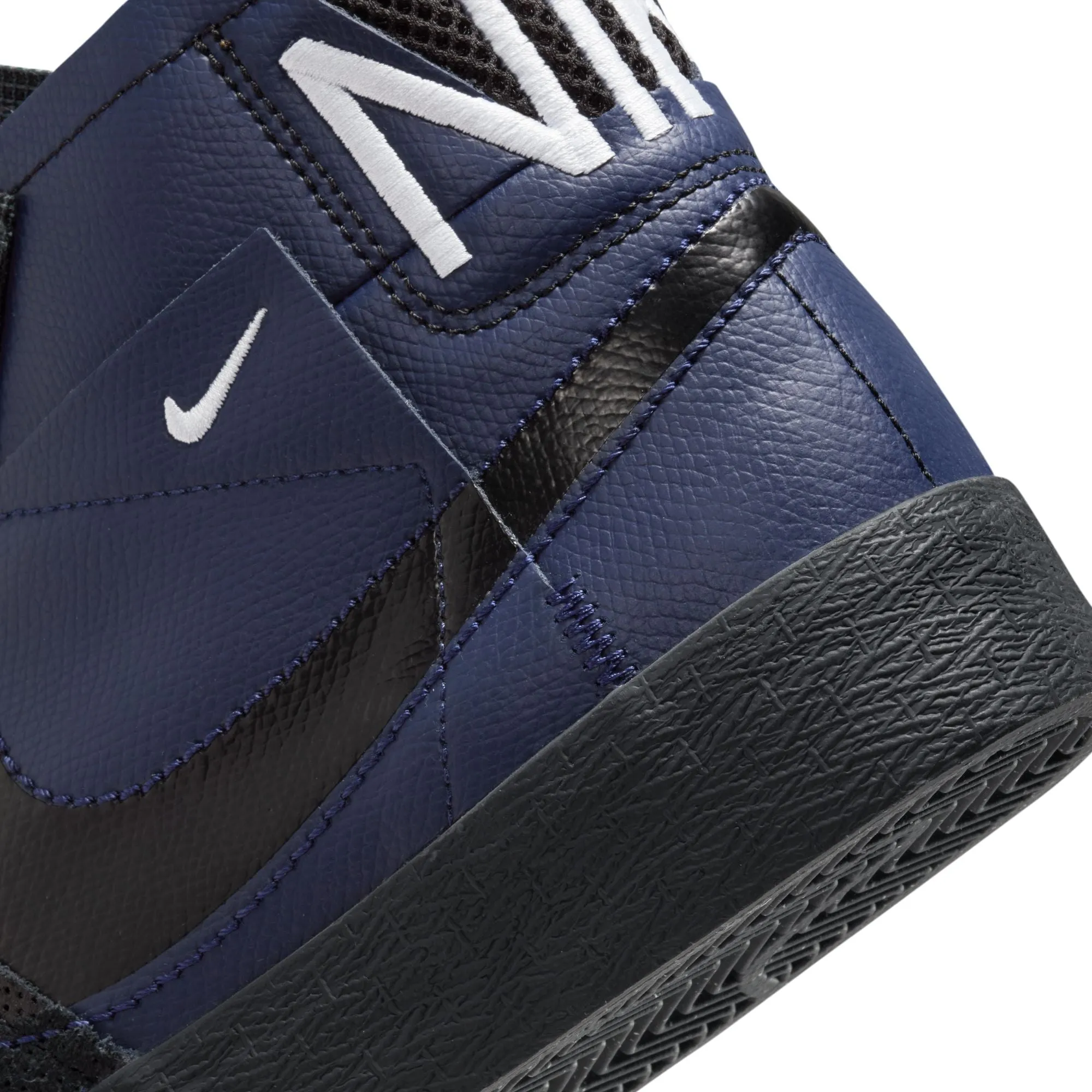 Nike SB Zoom Blazer Mid PRM Midnight Navy/Black Sale