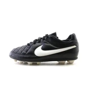 NIKE TIEMPO SOCCER