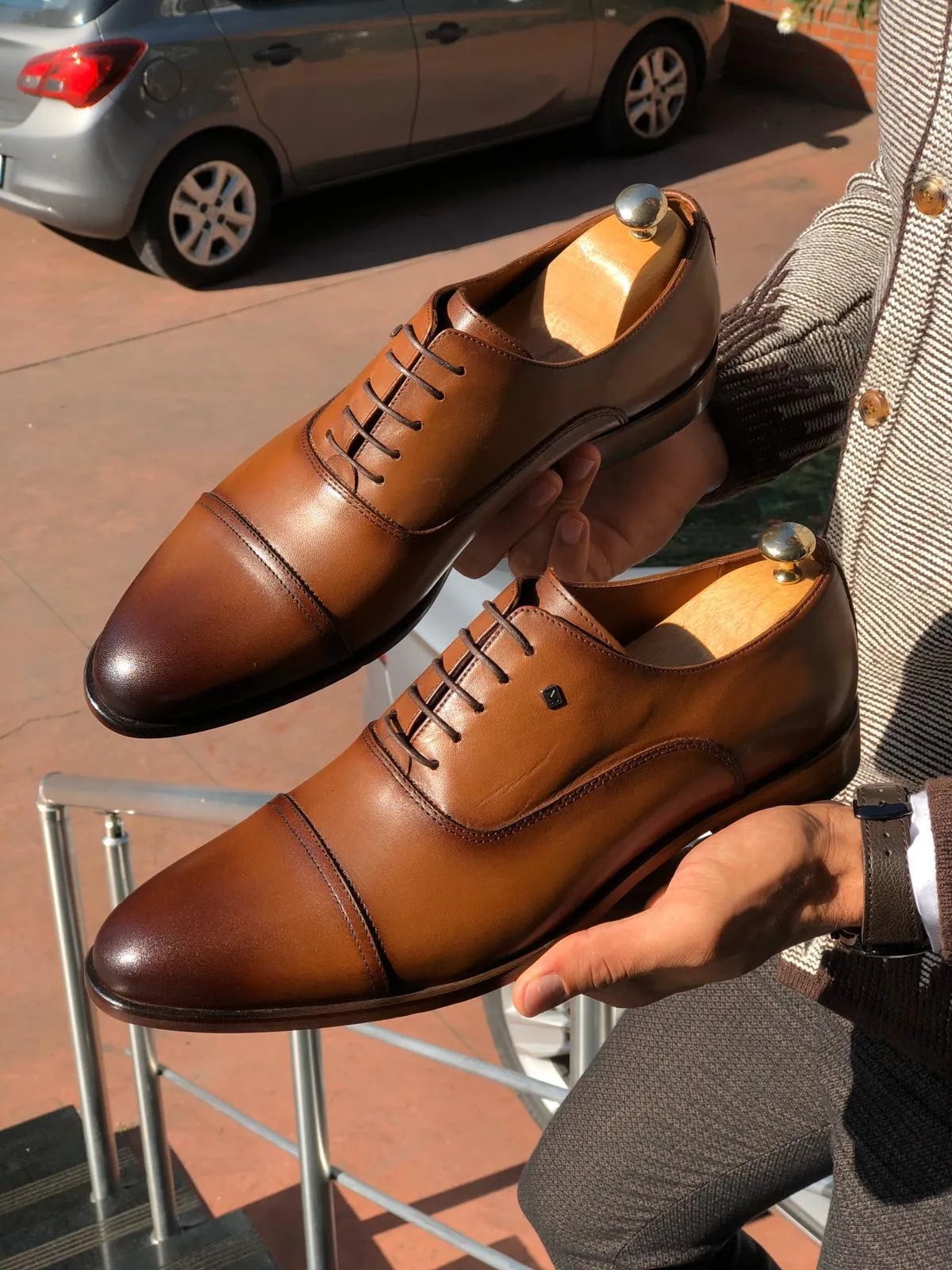 Ontario Tan Classic Shoes