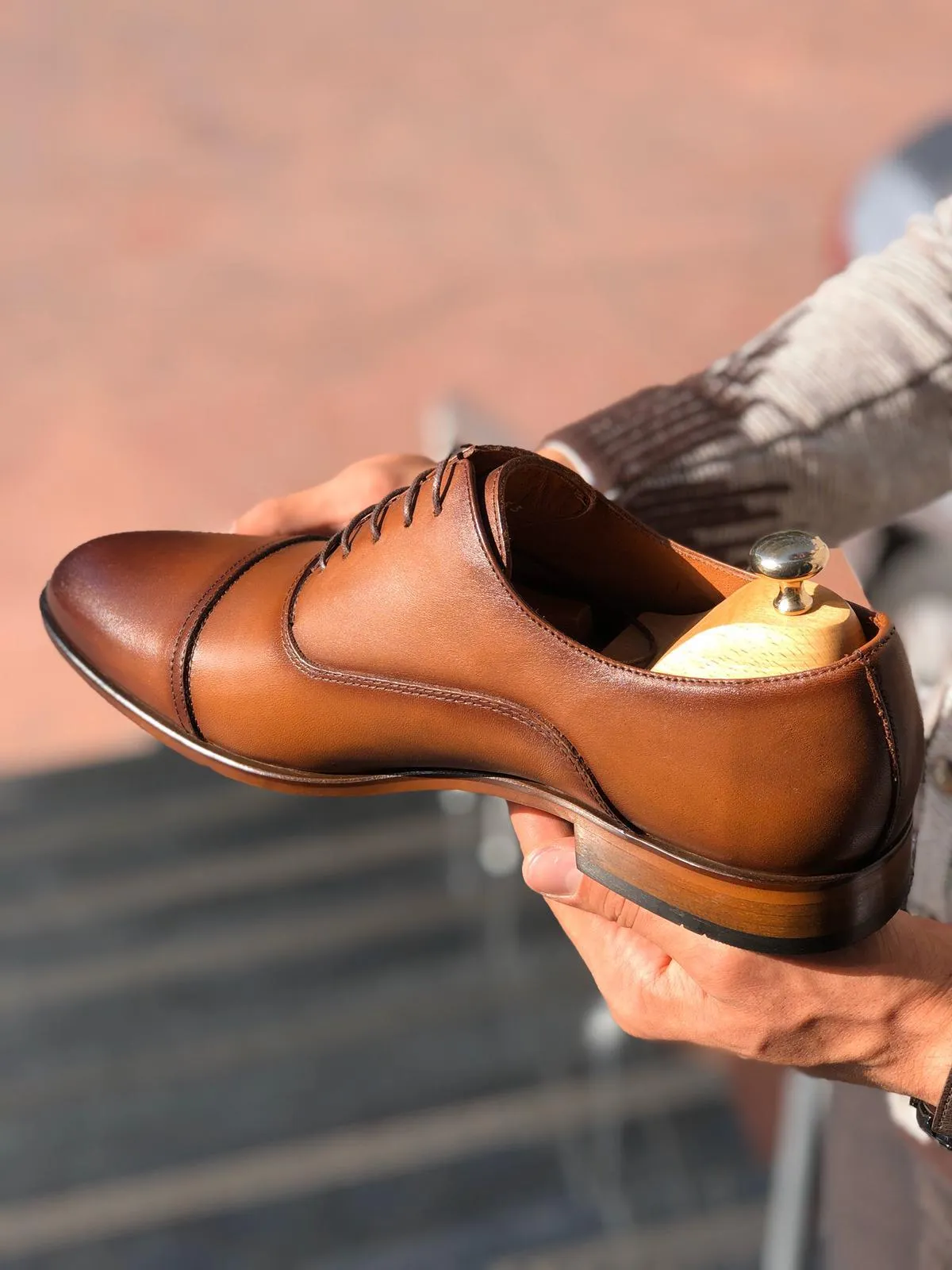 Ontario Tan Classic Shoes