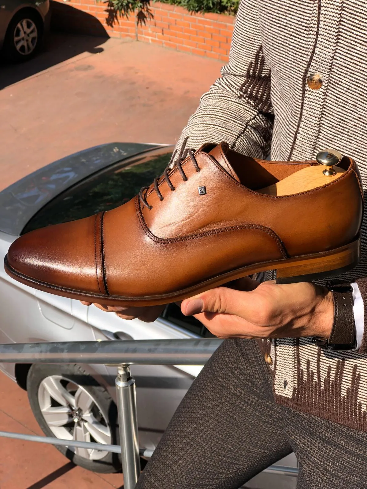 Ontario Tan Classic Shoes