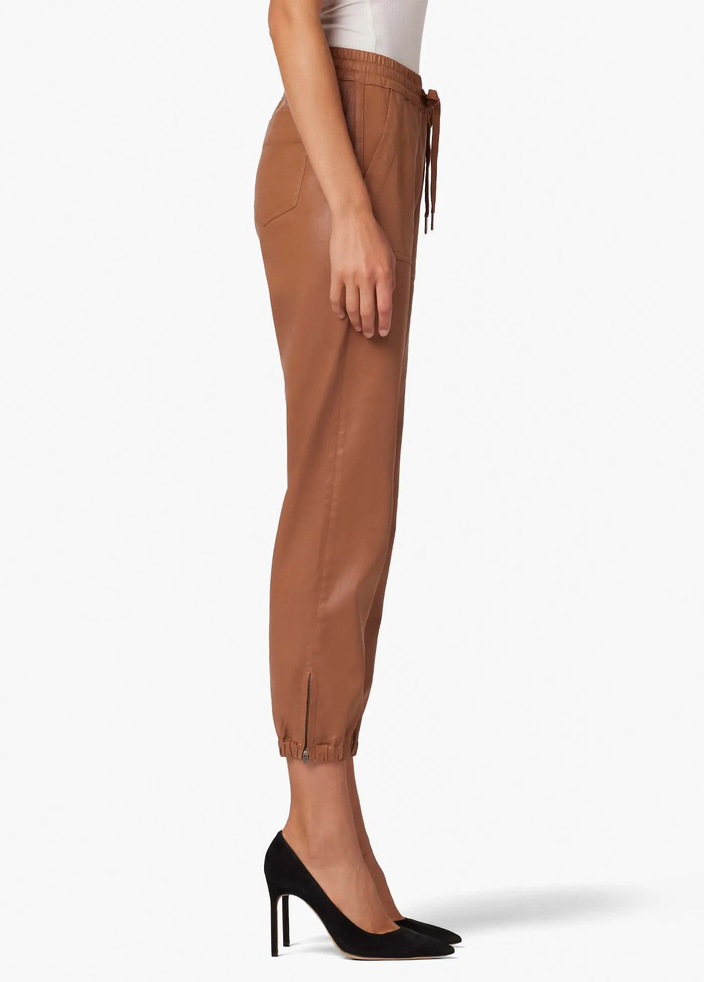 The Sienna Coated Jogger - Maple