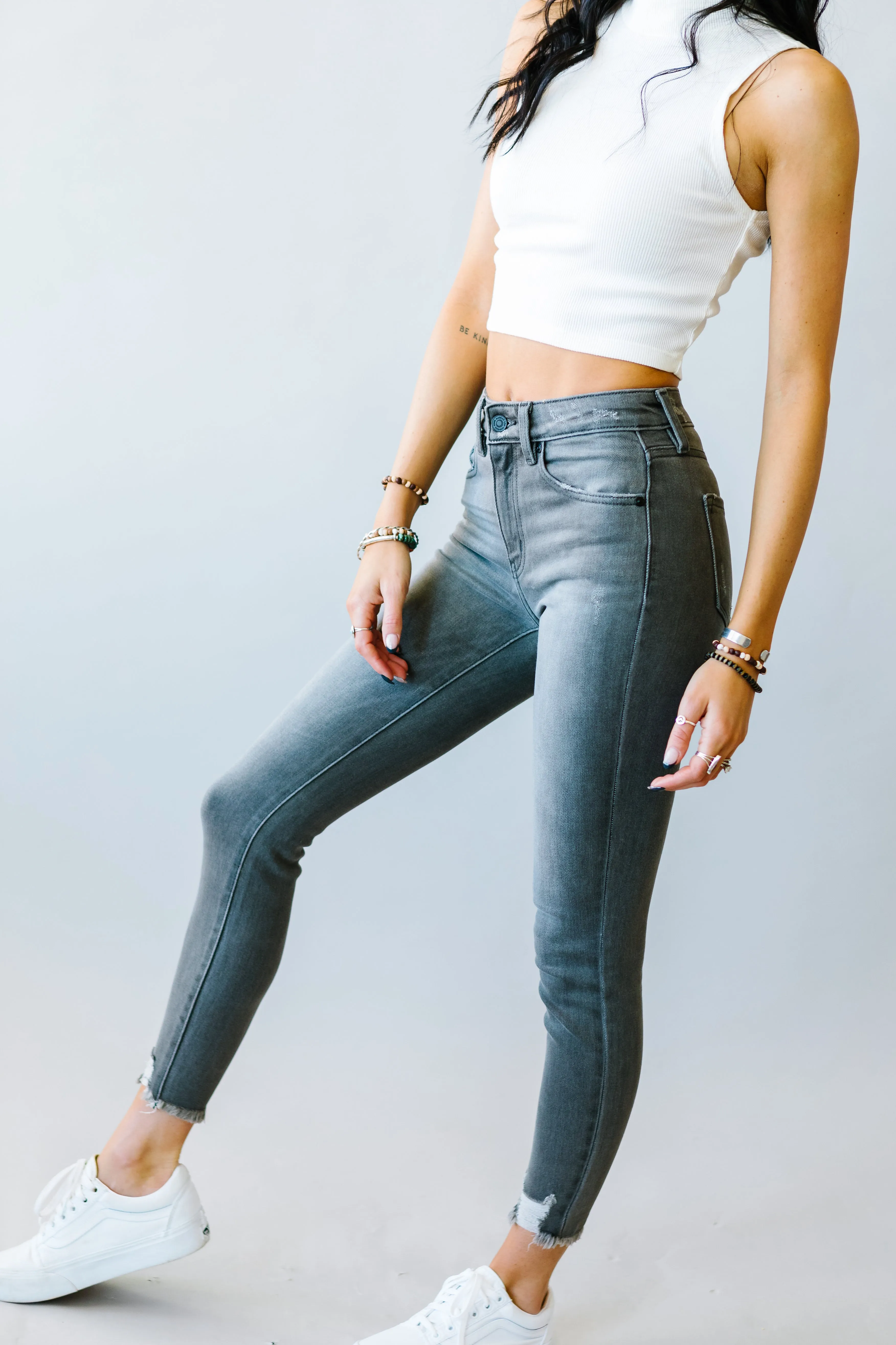West Coast High Rise Raw Hem Kancan Denim // Light Grey Wash